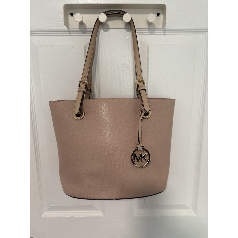 Salmon Michael Kors Signature Carry All Large Tote Travel Bag